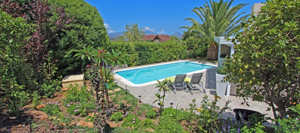 Self-Catering Keravic Apartment Somerset West Bagian luar foto