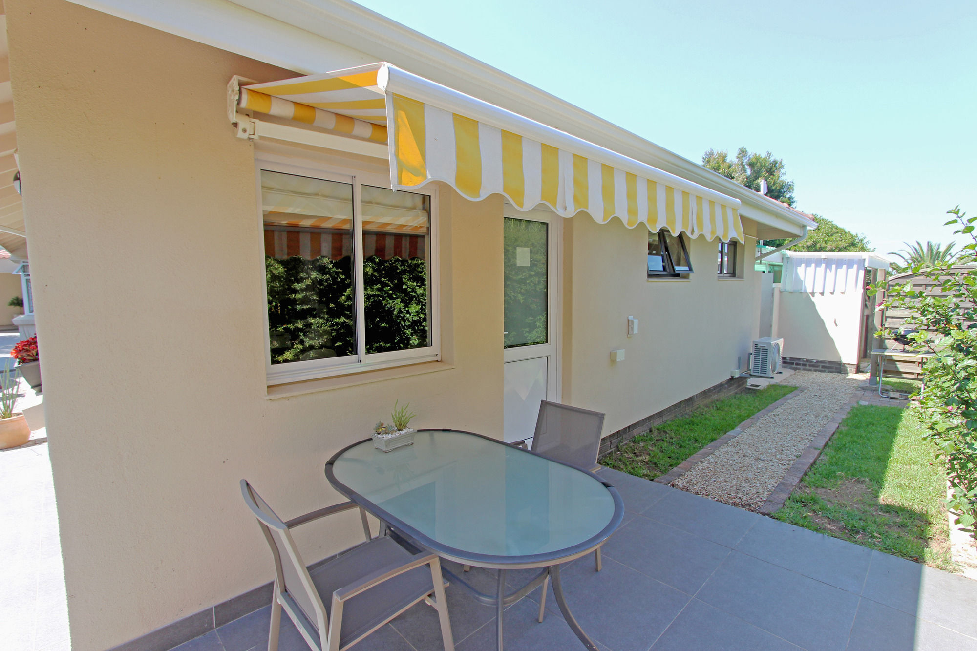 Self-Catering Keravic Apartment Somerset West Bagian luar foto