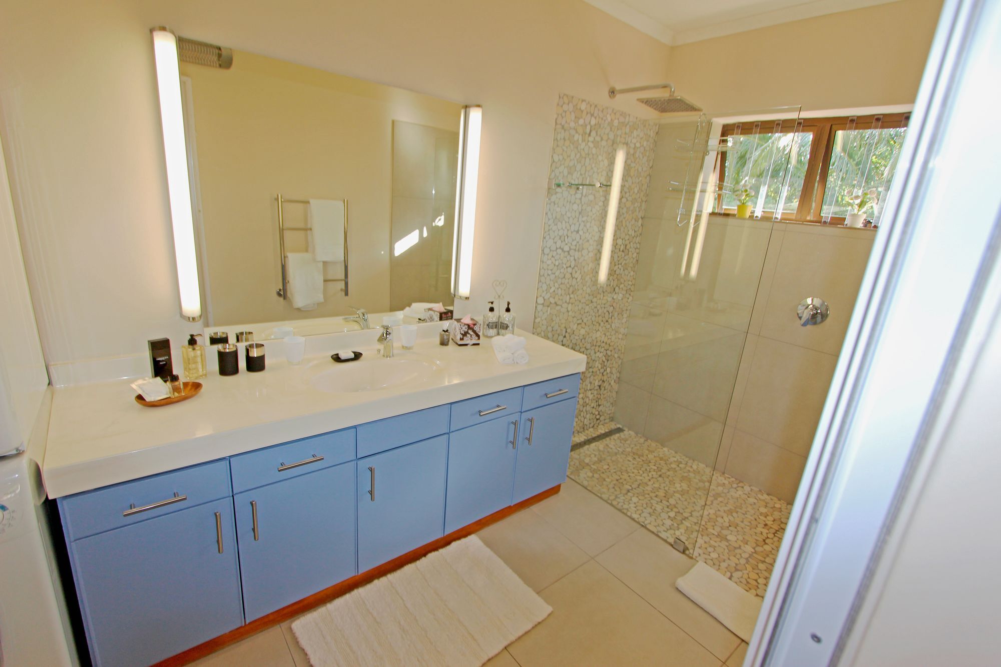 Self-Catering Keravic Apartment Somerset West Bagian luar foto